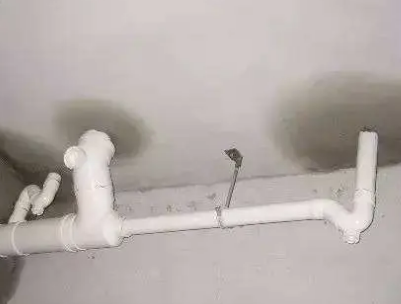 海门卫生间测漏水的几种情景